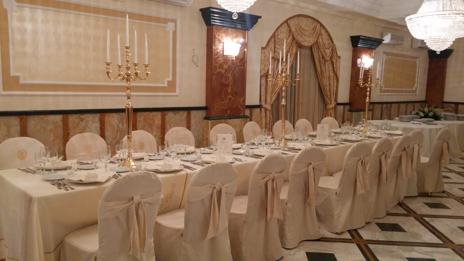a sala (5.03)